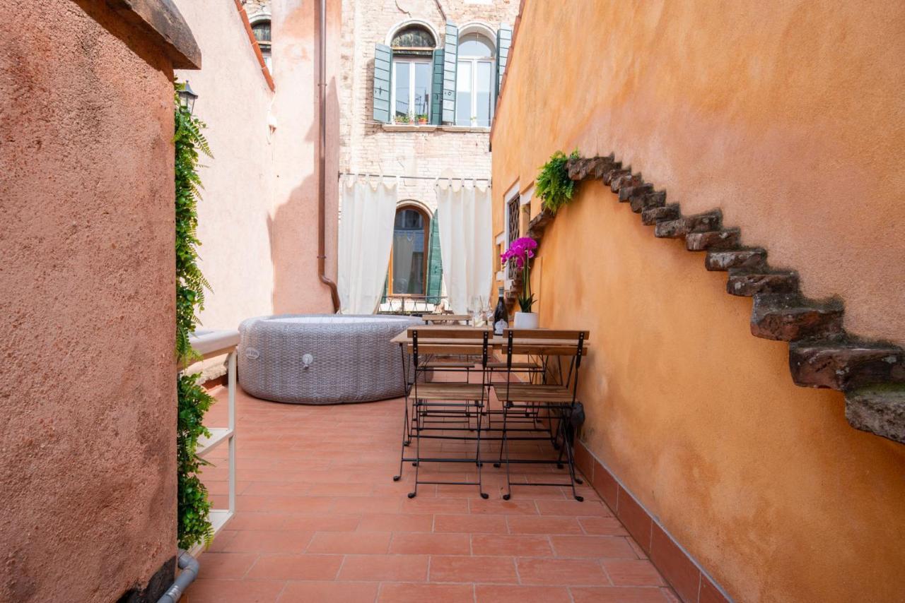 Suite Rava - San Marco With Pool Венеция Экстерьер фото