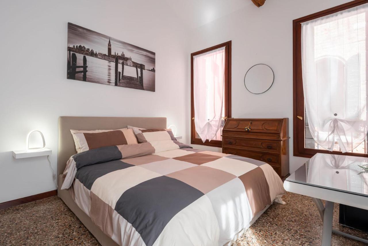 Suite Rava - San Marco With Pool Венеция Экстерьер фото