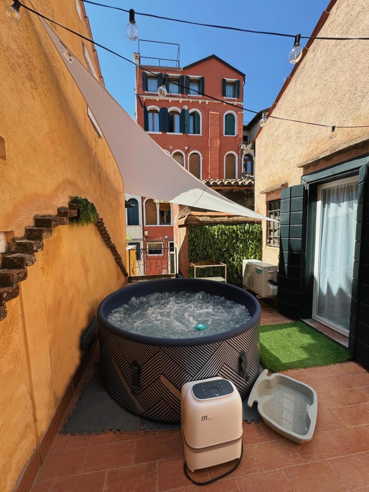 Suite Rava - San Marco With Pool Венеция Экстерьер фото